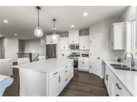 Kitchen - 2101 Cobblestone Ct, Cologne, MN 55322 photo 3 of 4