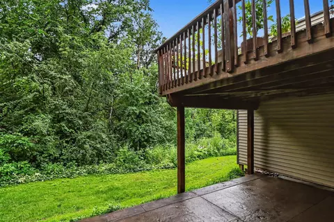 Exterior - 4490 Woodgate Pt, Eagan, MN 55122 photo 5 of 7