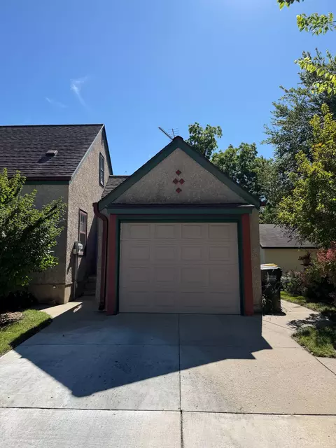 Exterior - 802 SW 6th St, Willmar, MN 56201 photo 8 of 9