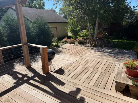 Exterior - 802 SW 6th St, Willmar, MN 56201 photo 5 of 9