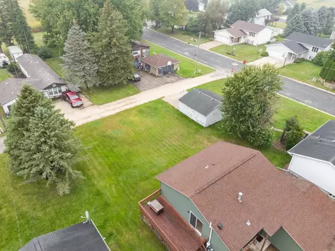 View/Area - 145 4th Ave NW, Elgin, MN 55932 photo 1 of 2