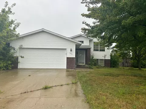 785 Shiloh St NW, Hutchinson, MN 55350