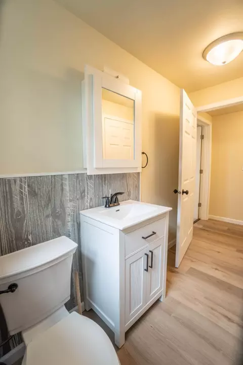Bath - 114 E Juniper Ave, Frazee, MN 56544 photo 2 of 2