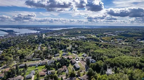 View/Area - 1634 Cliff Ave, Duluth, MN 55811 photo 4 of 5