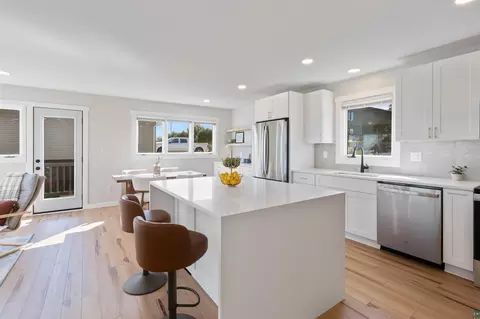 Kitchen - 1634 Cliff Ave, Duluth, MN 55811 photo 1 of 4