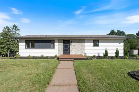 Exterior - 1634 Cliff Ave, Duluth, MN 55811 photo 2 of 6