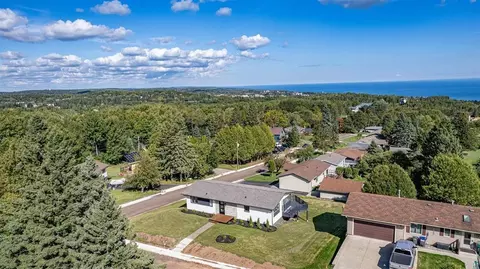 View/Area - 1634 Cliff Ave, Duluth, MN 55811 photo 3 of 5