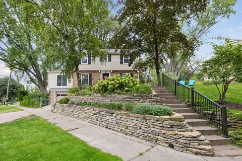 1995 Norfolk Ave, Saint Paul, MN 55116