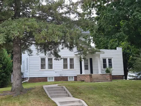 Exterior - 305 N Elm St, Mabel, MN 55954 photo 2 of 8
