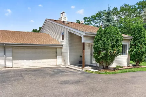 5607 Pompano Dr, Minnetonka, MN 55343