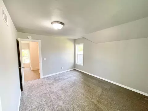 Bedroom - 104 S Park Ave, Springfield, MN 56087 photo 12 of 13