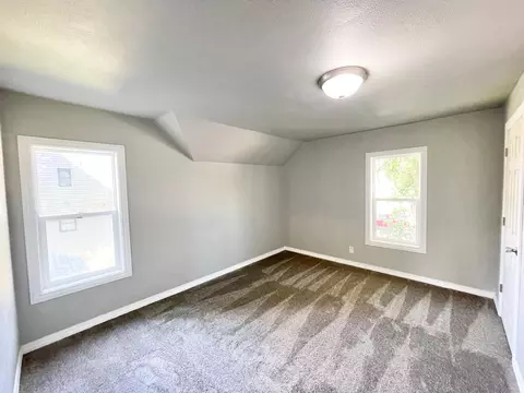 Bedroom - 104 S Park Ave, Springfield, MN 56087 photo 9 of 13