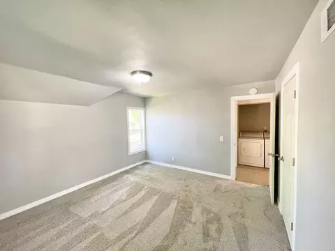 Bedroom - 104 S Park Ave, Springfield, MN 56087 photo 8 of 13