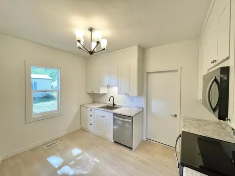 Kitchen - 104 S Park Ave, Springfield, MN 56087 photo 8 of 8