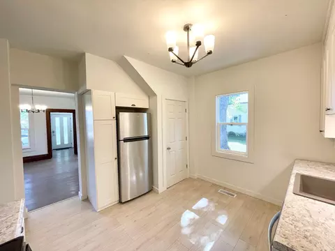 Kitchen - 104 S Park Ave, Springfield, MN 56087 photo 4 of 8