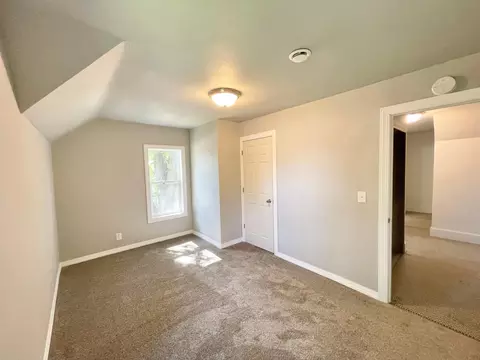 Bedroom - 104 S Park Ave, Springfield, MN 56087 photo 4 of 13
