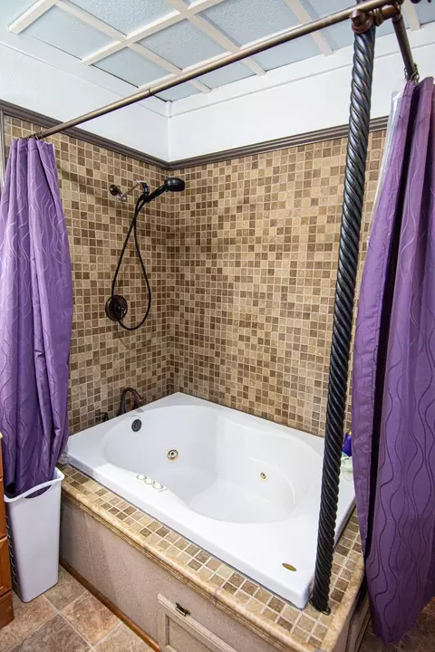 Bath - 202 Melgaard St, Viking, MN 56760 photo 3 of 7