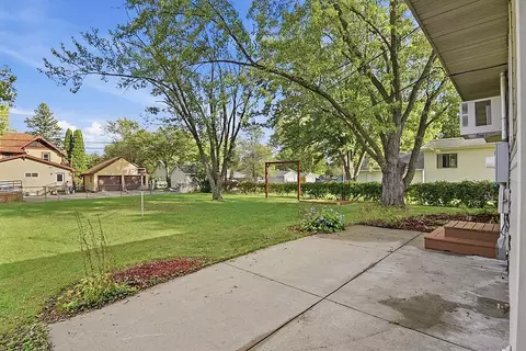 Exterior - 1602 8th Ave S, Saint Cloud, MN 56301 photo 4 of 9
