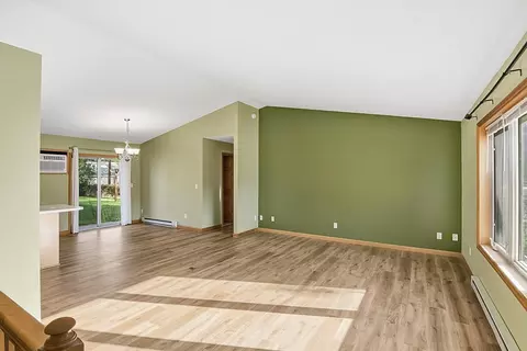 Living - 1602 8th Ave S, Saint Cloud, MN 56301 photo 2 of 7
