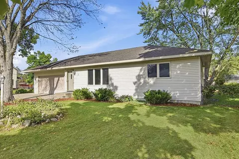 Exterior - 1602 8th Ave S, Saint Cloud, MN 56301 photo 5 of 9