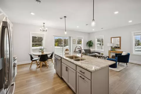 3403 Douglas Dr N, Crystal, MN 55422