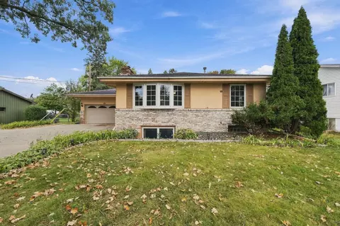 1436 E Old Shakopee Rd, Bloomington, MN 55425