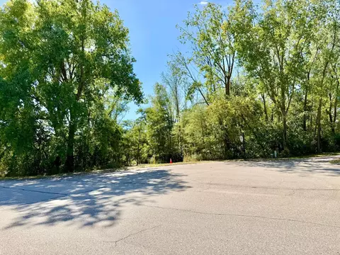 18 Nn Perlich Ave, Red Wing, MN 55066 photo 2