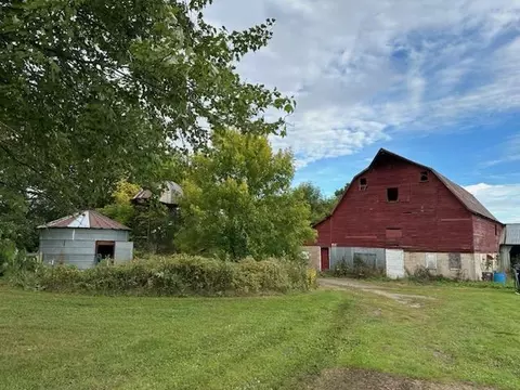 Exterior - 18042 60th Ave, Milaca, MN 56353 photo 2 of 5