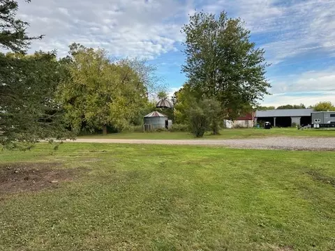 Exterior - 18042 60th Ave, Milaca, MN 56353 photo 3 of 5
