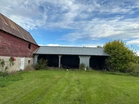 Exterior - 18042 60th Ave, Milaca, MN 56353 photo 4 of 5