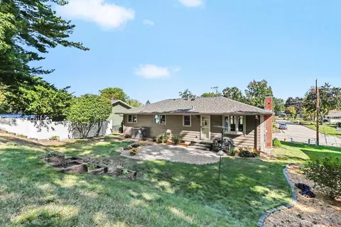 Exterior - 1680 Spruce Dr, Red Wing, MN 55066 photo 5 of 15