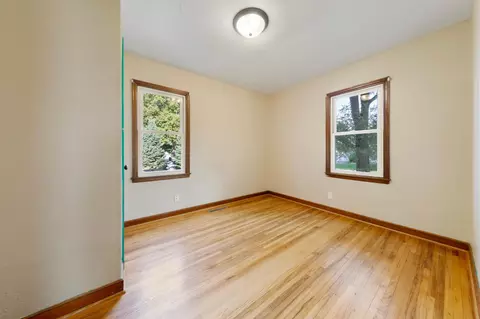 Bedroom - 2210 2nd Ave NW, Faribault, MN 55021 photo 3 of 6