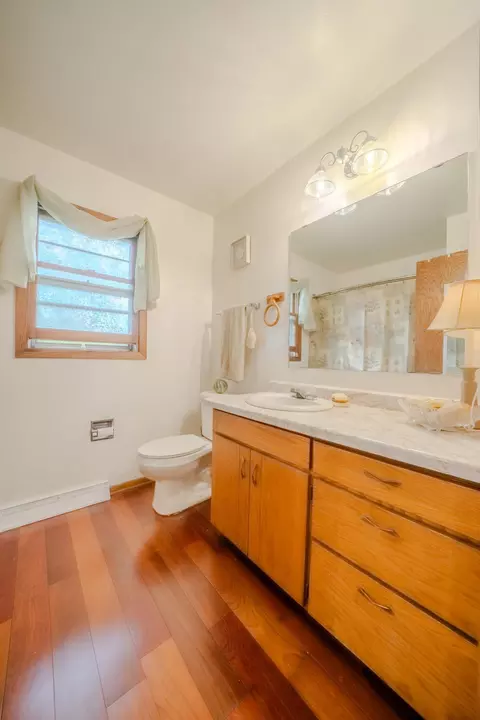 Bath - 424 24th Ave N, Saint Cloud, MN 56303 photo 1 of 4