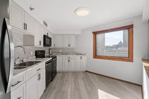 121 Washington Ave S #702, Minneapolis, MN 55401