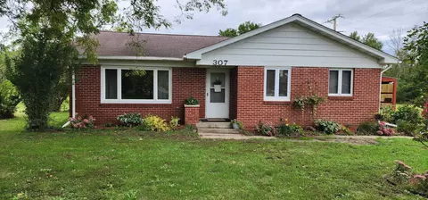 307 Michaels St, Cochrane, WI 54622