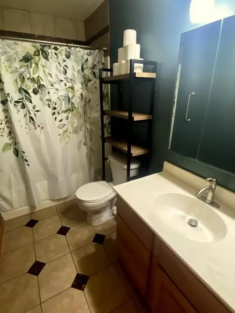 Bath - 9061 Twins St, Brainerd, MN 56401 photo 2 of 2