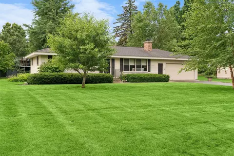 15525 7th Ave N, Plymouth, MN 55447