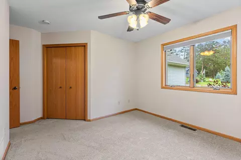 Bedroom - 2516 Crestview Ln, Brainerd, MN 56401 photo 5 of 5