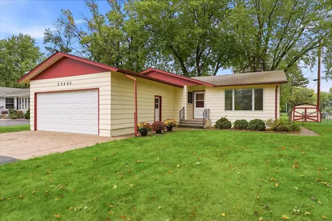 20480 Idalia Ave, Lakeville, MN 55044