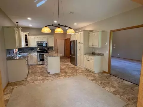 Kitchen - 4235 4th St S, Saint Cloud, MN 56301 photo 4 of 8