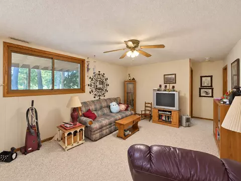 Living - 5583 Legend Ln, Brainerd, MN 56401 photo 5 of 5