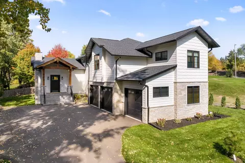 609 Callahan Pl, Mendota Heights, MN 55118