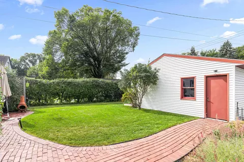 Exterior - 1322 3rd St N, Fargo, ND 58102 photo 5 of 10