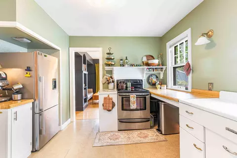 Kitchen - 1322 3rd St N, Fargo, ND 58102 photo 2 of 5