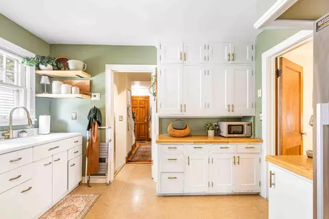 Kitchen - 1322 3rd St N, Fargo, ND 58102 photo 5 of 5