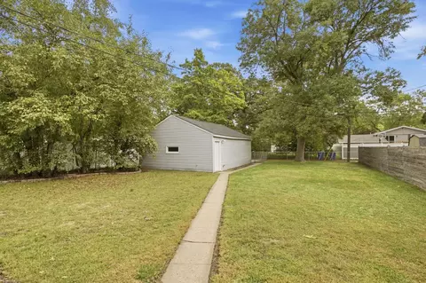 Exterior - 808 5th Ave SE, Saint Cloud, MN 56304 photo 5 of 6