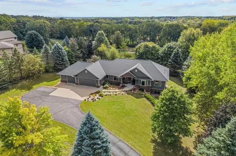 1006 105th St W, Inver Grove Heights, MN 55077