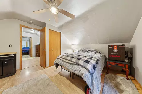 Bedroom - 1030 Willow St, Faribault, MN 55021 photo 5 of 10