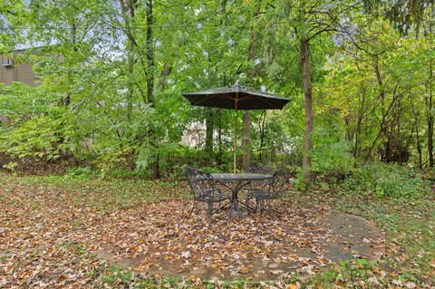 Exterior - 1030 Willow St, Faribault, MN 55021 photo 7 of 7