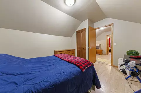 Bedroom - 1030 Willow St, Faribault, MN 55021 photo 7 of 10